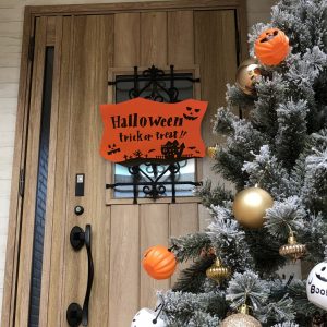 おうち時間をより楽しく 今年はおうちの中も玄関も Diyでハロウィン一色に飾ろう コーナン公式サイト